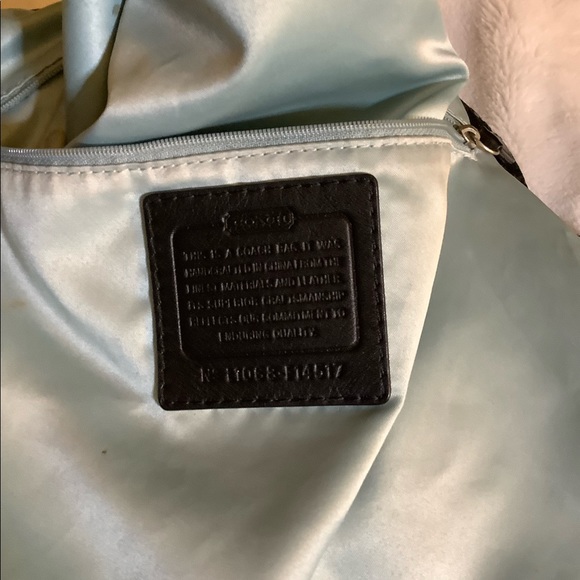 Coach Handbag - Picture 6 of 9